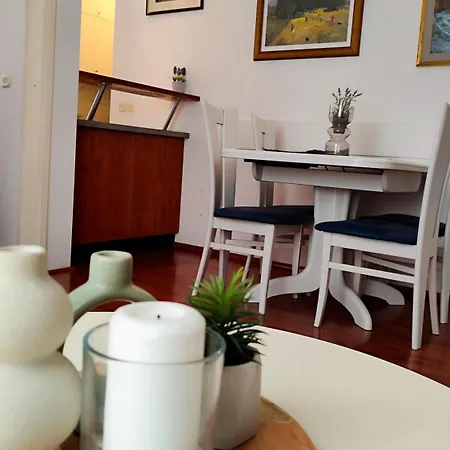 Lejlighed Beus-five Min Form The