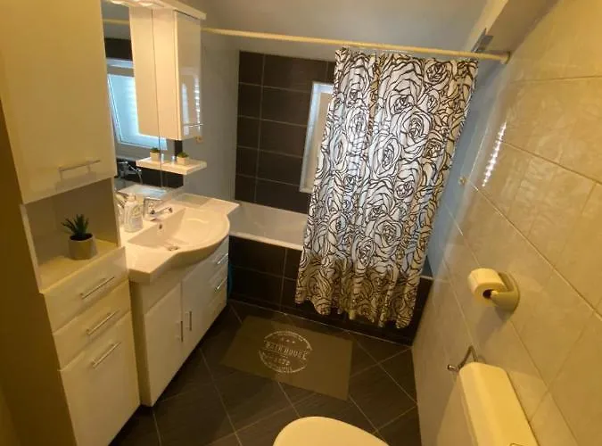 Beus-five Min Form The Apartament