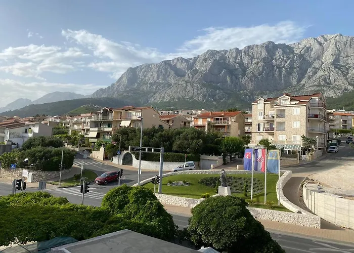Apartman Beus-five Min Form The Makarska